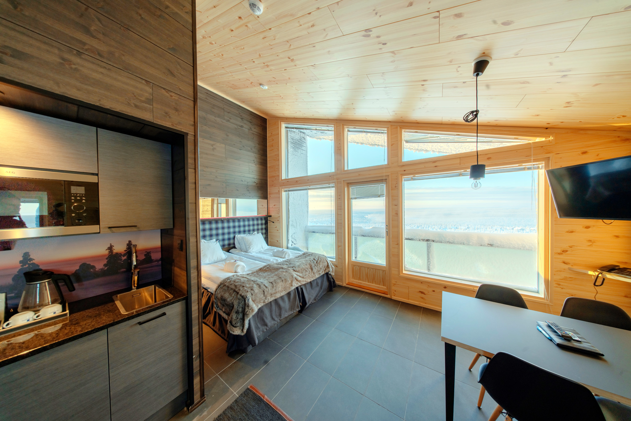 Star Arctic suite with view
